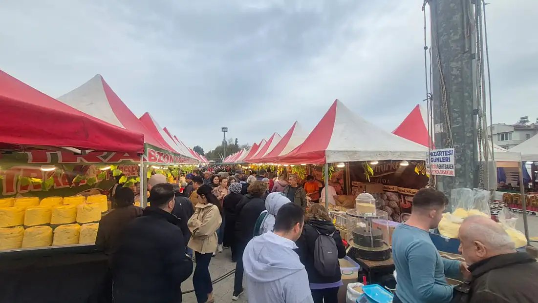 Fethiye Hamsi Festivali’nde 'Karadeniz Lezzetlerine' ilgi yoğun