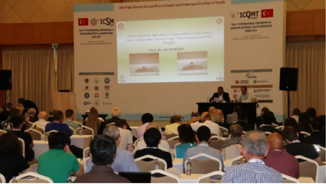 Dünyaca ünlü fizikçiler Fethiye'de buluştu