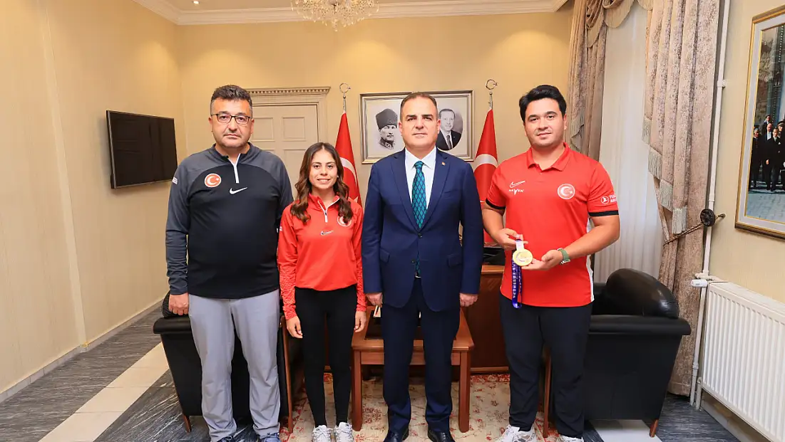 Vali Akbıyık’tan Muğlalı Milli Okçu Emircan Haney’e oy desteği