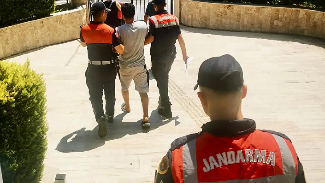 15 yıl hapis kararı bulunan şüpheli ormanlık alanda yakalandı