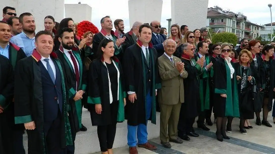 Avukatlardan 5 Nisan Mesajı 