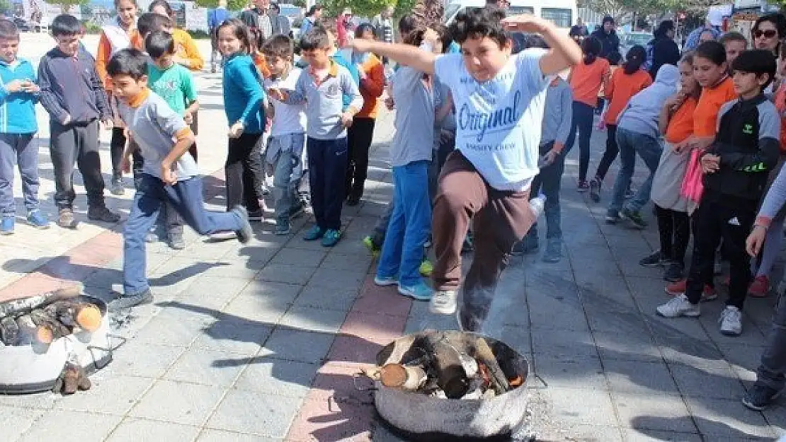 BAHARIN MÜJDECİSİ NEVRUZ KUTLANDI