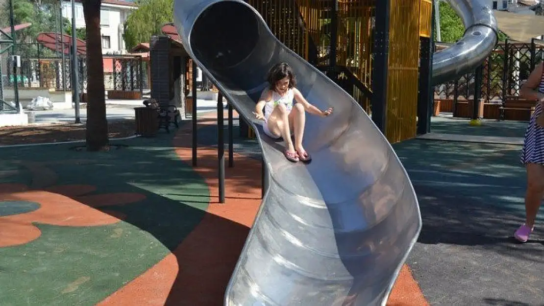 Bahriye Üçok Parkı'nda sona gelindi