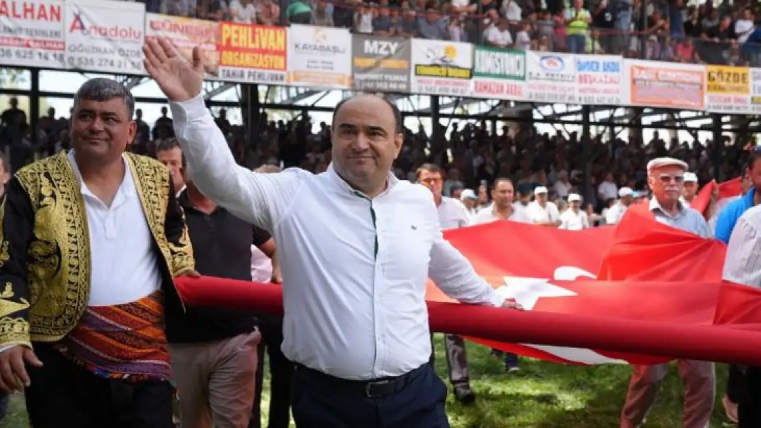 BAŞKAN AKDENİZLİ'DEN GÜREŞ SEVDALILARINA TEŞEKKÜR