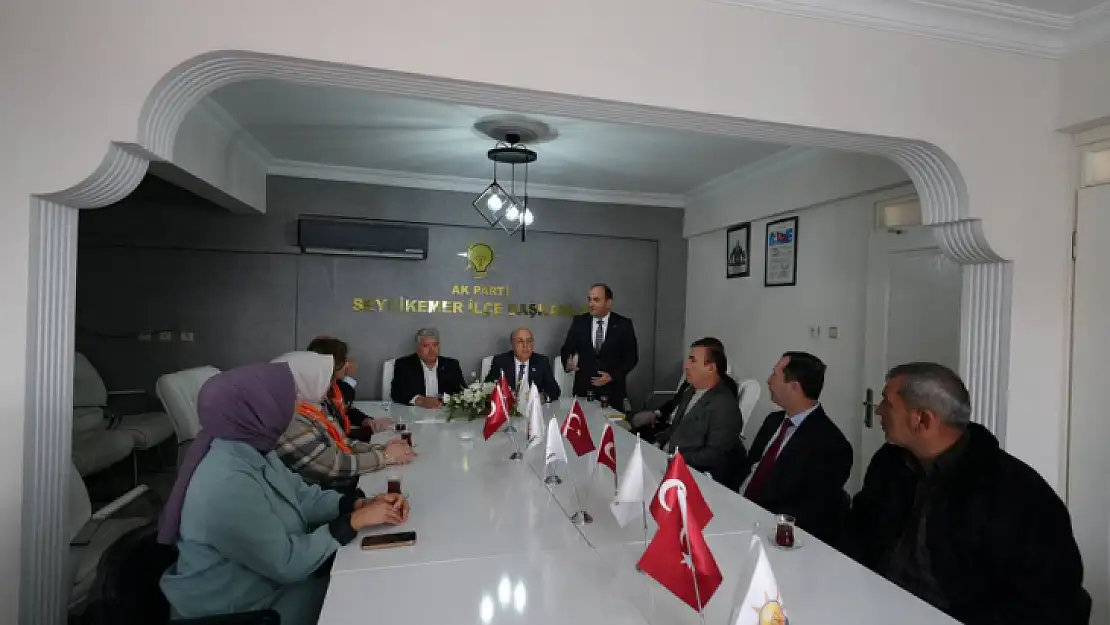 Başkan Akdenizli, Seçim Çalışmalarını Sürdürüyor