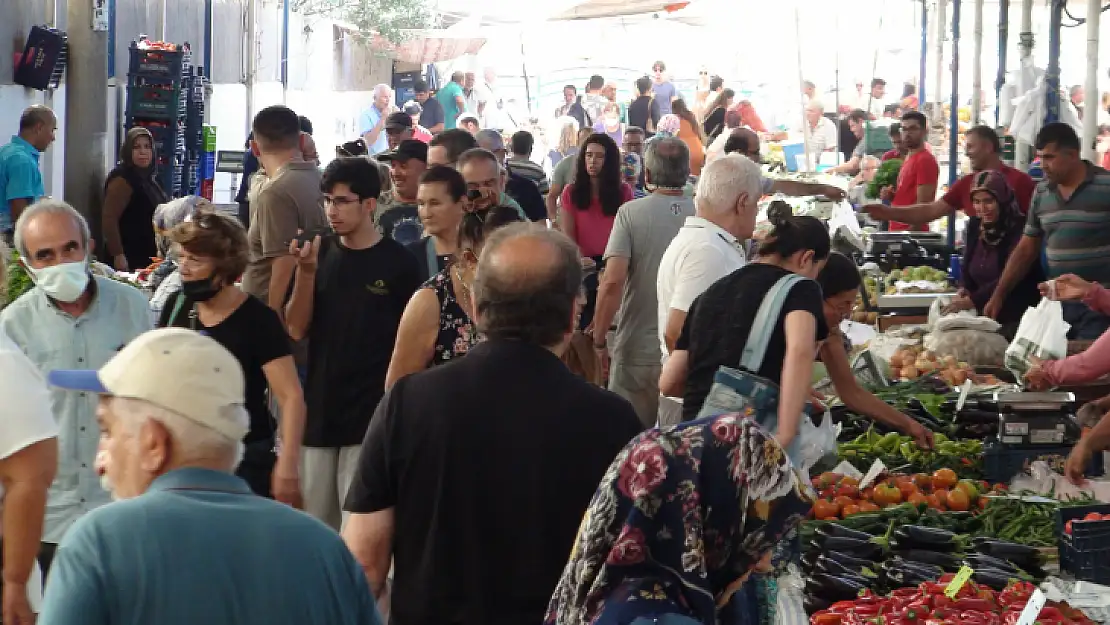 BAŞKAN HIRA,''ESNAFIMIZ YAZI GÜZEL GEÇİRDİ''