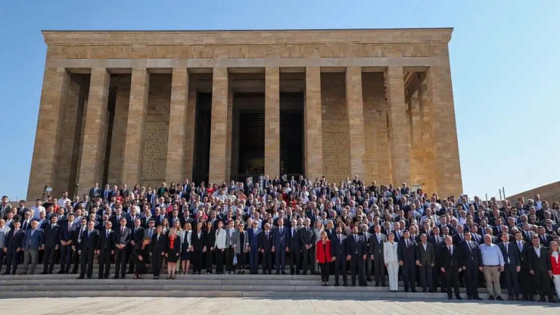 Başkan Ünlü' den Ankara çıkarması