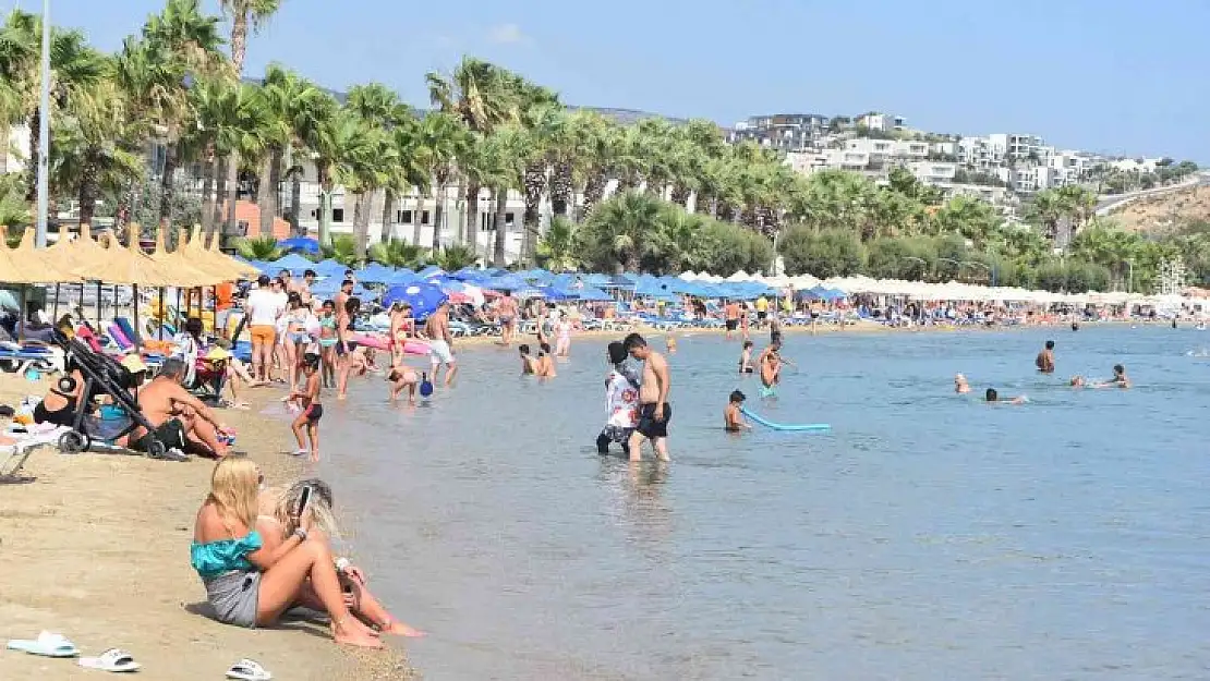 Bayramda Bodrum plajları doldu