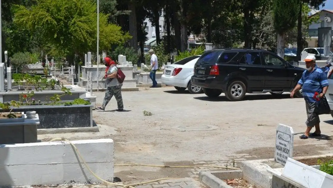 Bolelli, 'Arefe Günü geleneksel görevimizi yerine getiriyoruz'