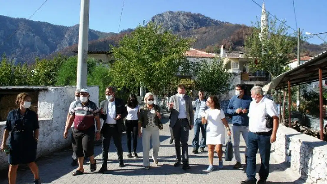 Bozalan ve Çökertme'de yangının yaralarını sarma çabası