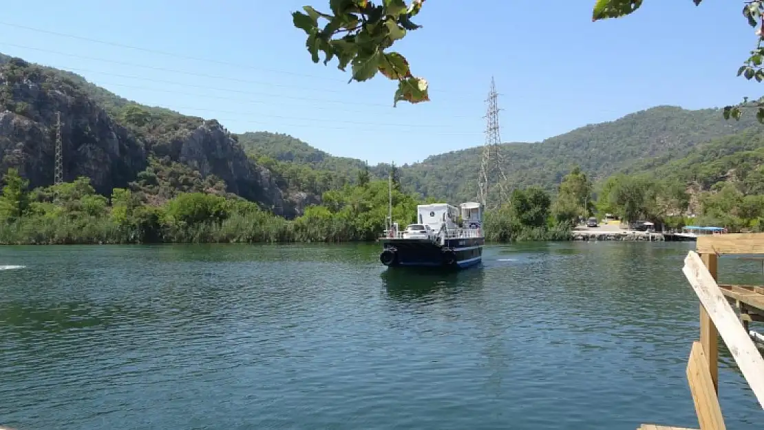 Bu yol 60 kilometrelik mesafeyi 5 dakikaya düşürüyor