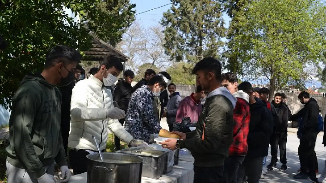 ÇANAKKALE SAVAŞI'NIN RUHUNU YAŞATTILAR