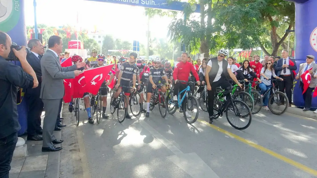 Cumhuriyetin 100. Yılında 'Menteşe bisiklet turu gerçekleştirildi