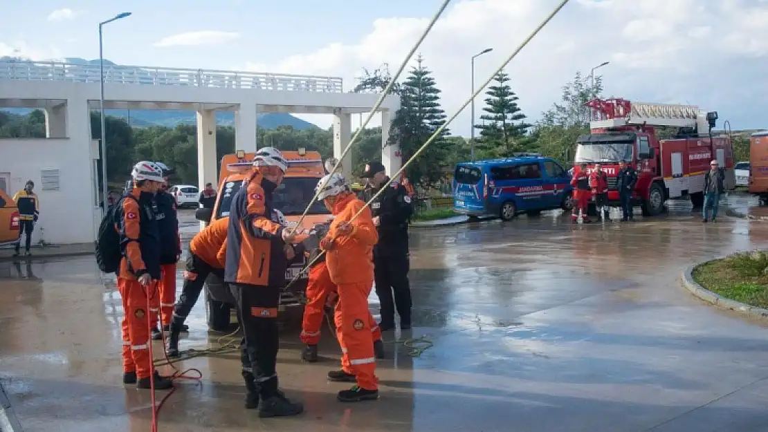 Datça'da deprem ve yangın tatbikatı yapıldı