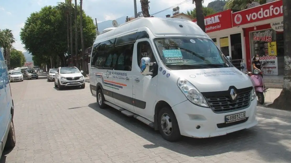 DOLMUŞ VE TAKSİYE MASKESİZ BİNMEK YASAK