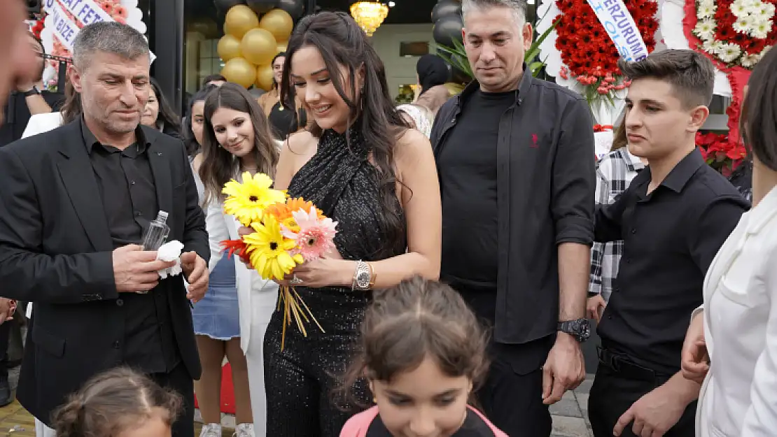 DÜNYA MARKASI DİLAN POLAT FETHİYE'DE AÇILDI