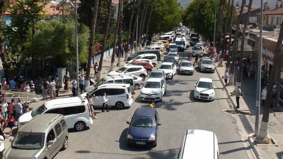 Fethiye'de Bursluluk Sınavı Heyecanı Yaşandı