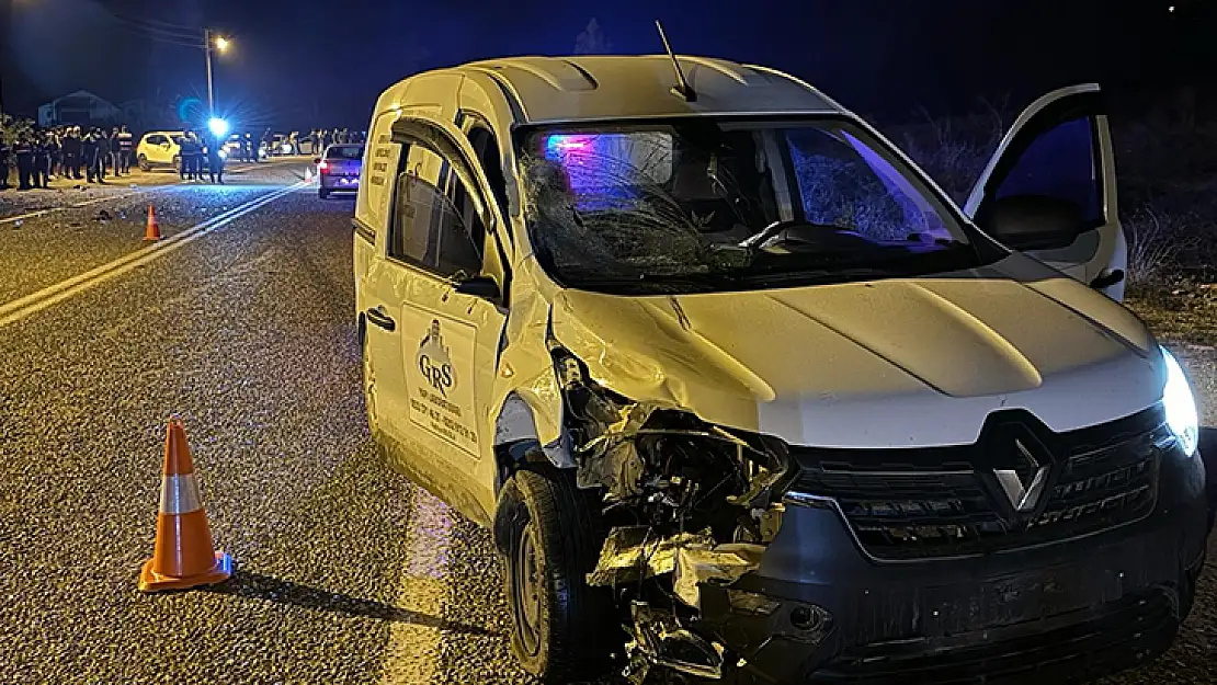 Fethiye'de Otomobille Çarpışan Motosikletin Sürücüsü Öldü