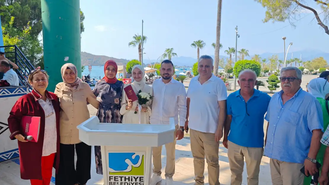 Fethiye'de Tekeli ile Uçar çiftinin en mutlu günleri