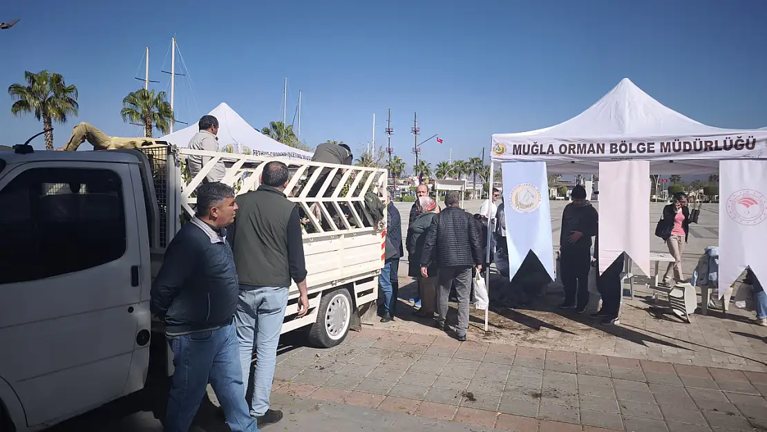 Fethiye'de ücretsiz fide dağıtımı gerçekleştiriliyor