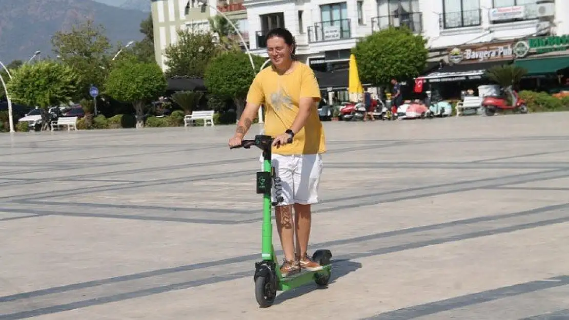 Fethiye'de yeni ulaşım tarzı Martı Scooter