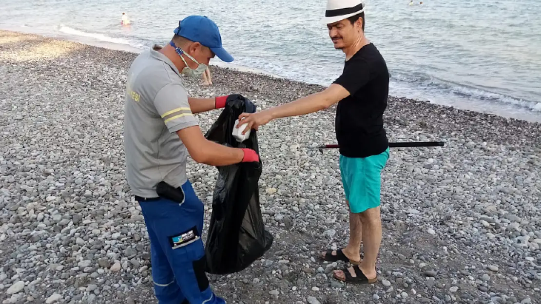 Fethiye'de yerleşik yabancılar temizlik yaptı