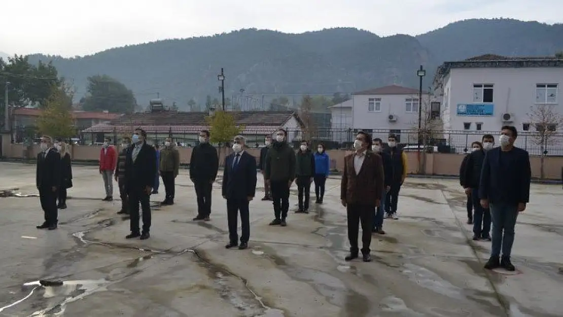 Fethiye'deki tüm okullarda İstiklal Marşı söylendi