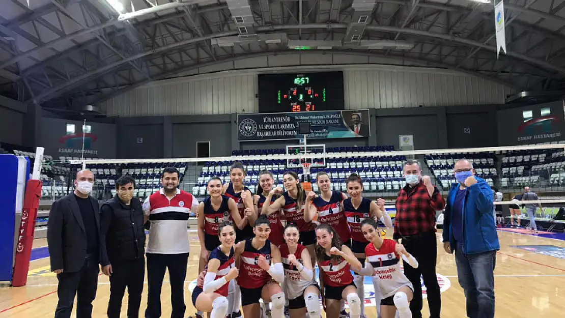 Fethiye'nin Sultanları güçlü rakibine set vermedi 3-0