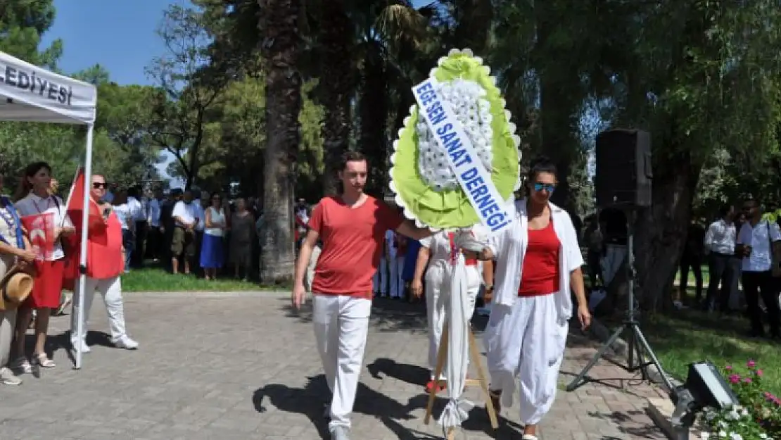 Fethiye'nin Yeni Kurulan Ege Sen Sanat Derneği, Zafer Bayramı'nı Kutladı