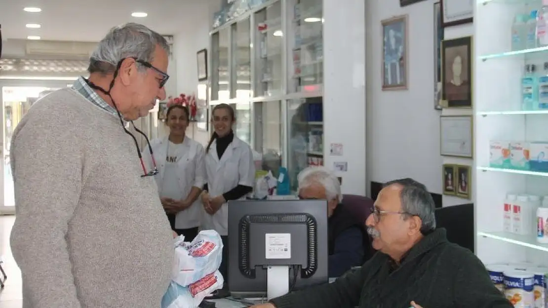 Fethiye'de Maske ve El Dezenfektanı Satışları Arttı