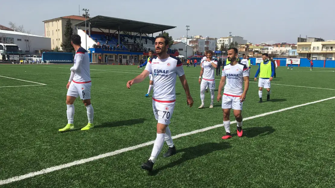 Fethiyespor Kahta'yı evinde vurdu 1-2