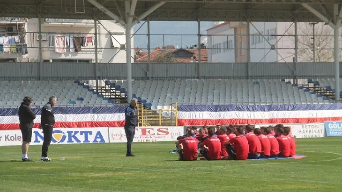 Fethiyespor'un başında ilk çalışmasına çıktı 