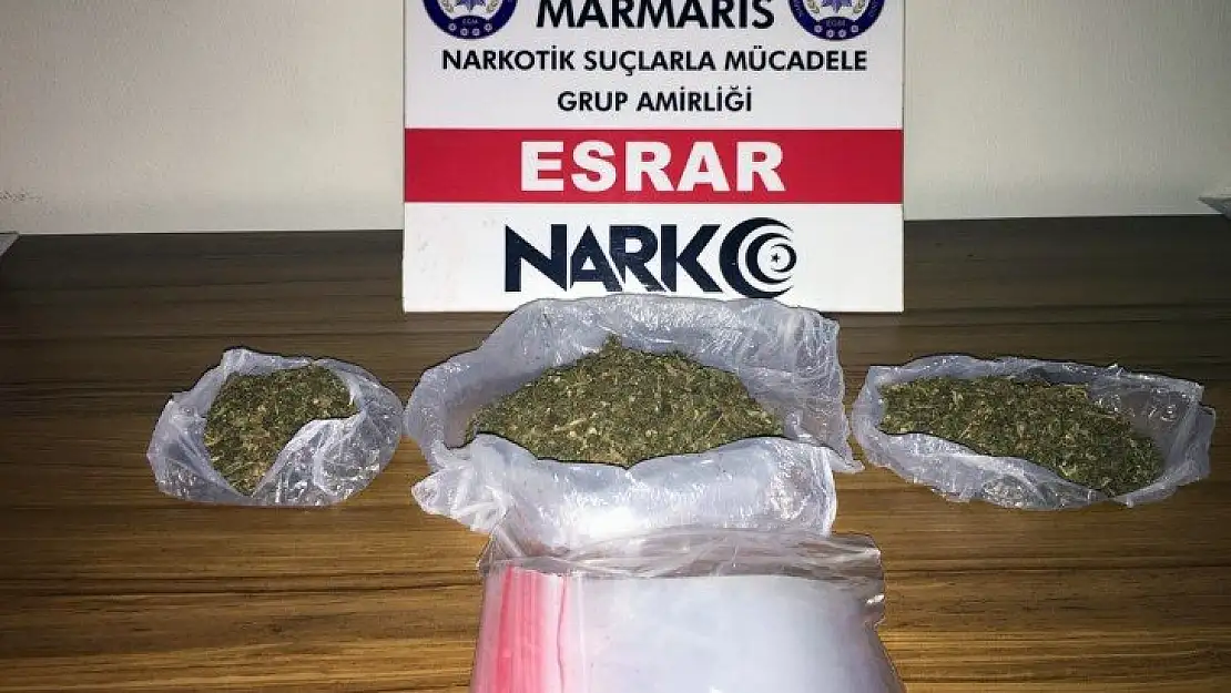 Filyasyon ekibinin şoförü uyuşturucu satarken yakalandı
