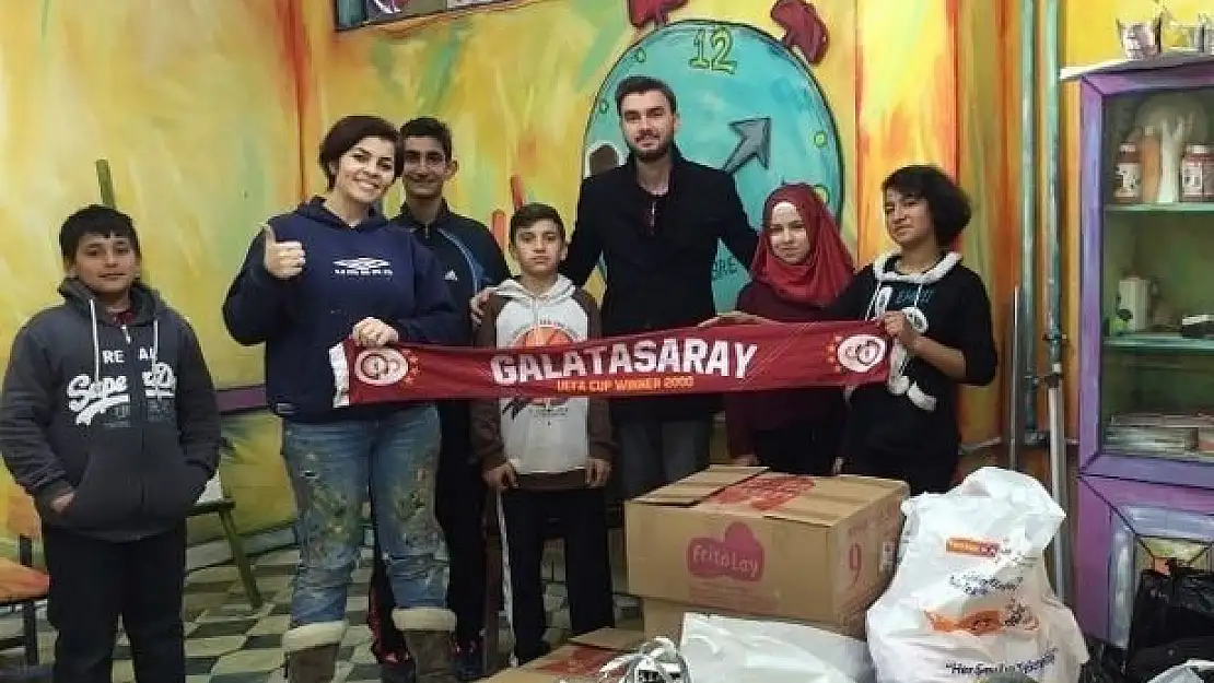 Galatasaray Taraftarları Yardıma Koşuyor