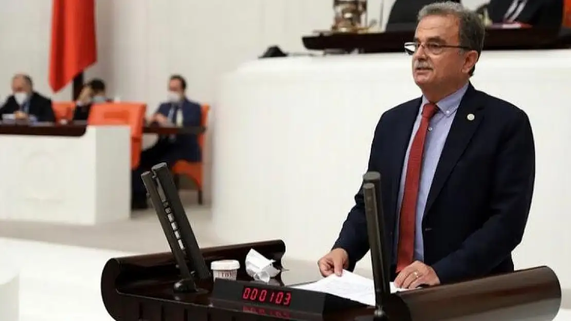 GİRGİN: 'VERDİĞİMİZ ÖNERGE KANUNLAŞTI' 'KÖYLÜ YILLARDIR EKİP BİÇTİĞİ YERLERİ DOĞRUDAN ALABİLECEK'