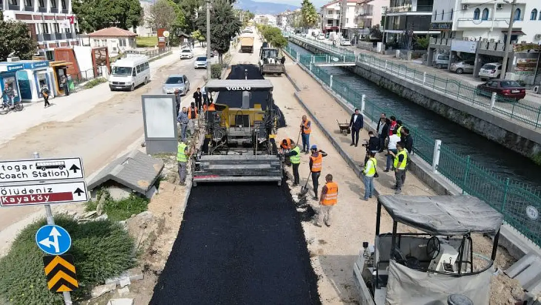 İNÖNÜ BULVARI'NDA BSK SICAK ASFALT ÇALIŞMALARI BAŞLADI