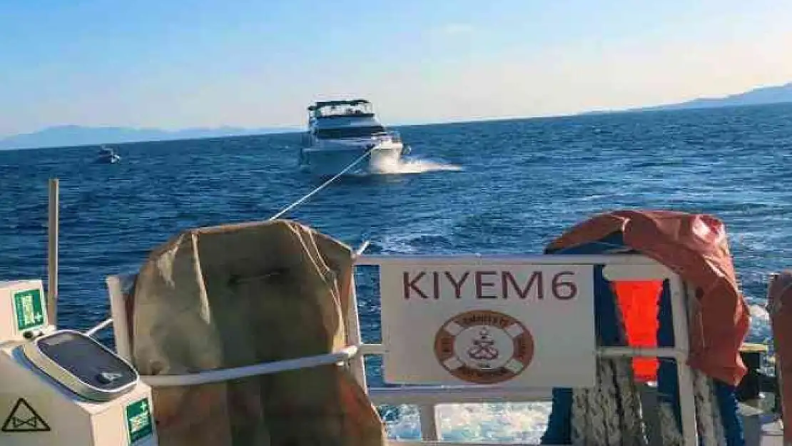 İSTANKÖY AÇIKLARINDA SÜRÜKLENEN TEKNE KURTARILDI