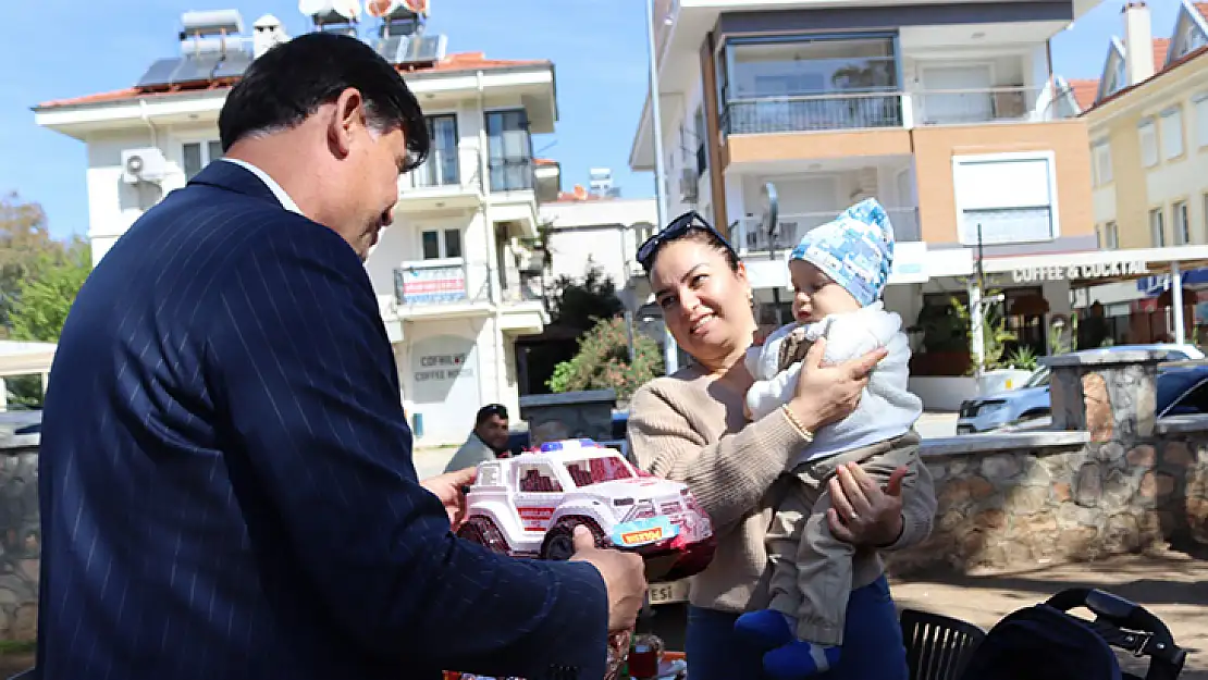 Karaca'dan, Halk Evine Ziyaret