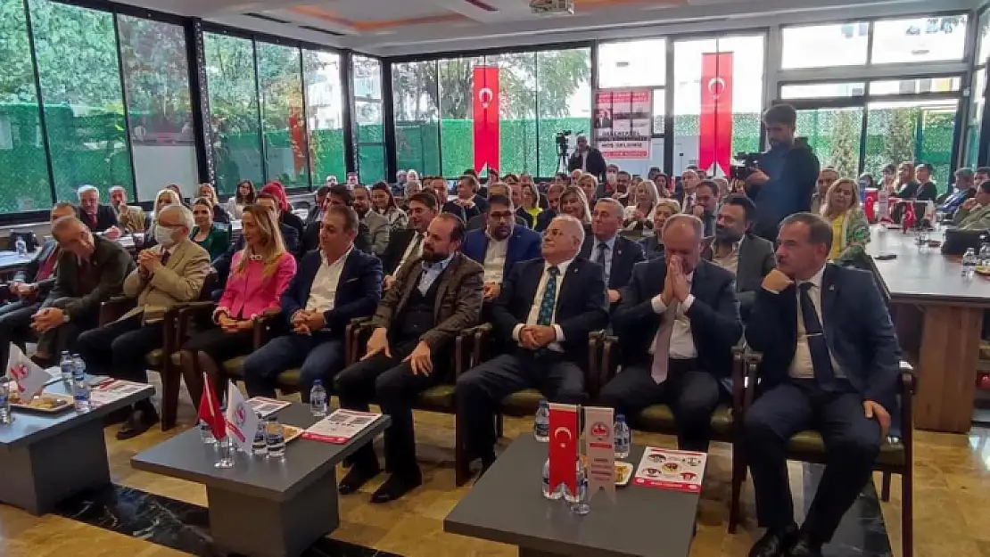 KARACA, YILIN EN BAŞARILI BELEDİYE BAŞKANI SEÇİLDİ