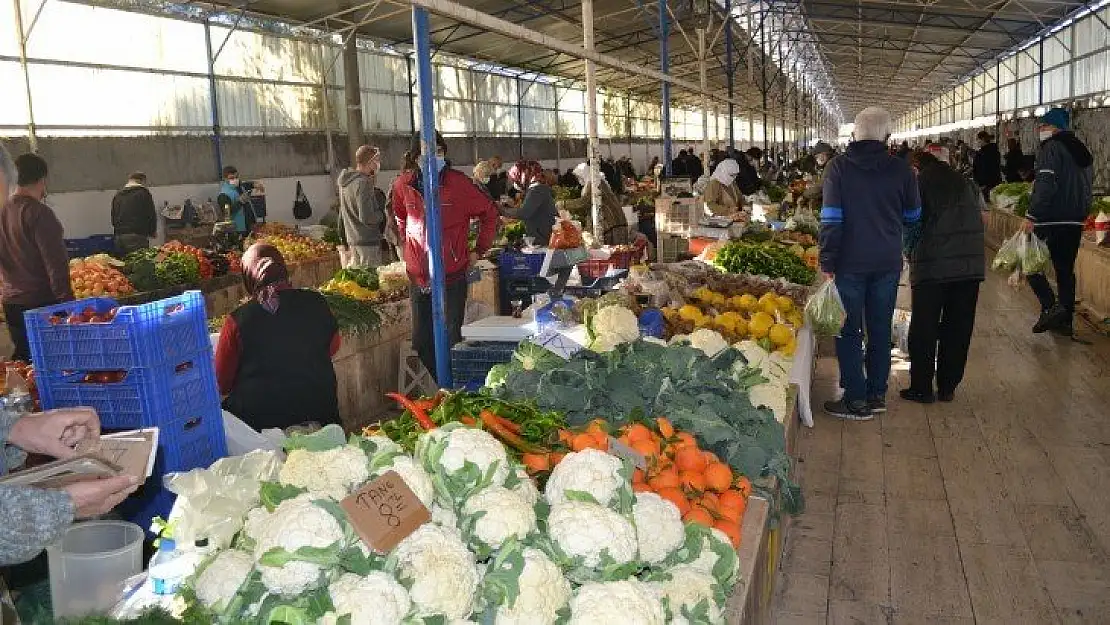 Karayiğit, çiftçi sorunlarını gündeme taşıdı