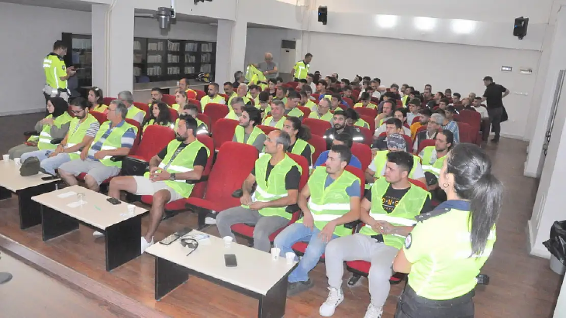 'Kaskınla Yol Ver Hayata' sloganı ile eğitim verildi