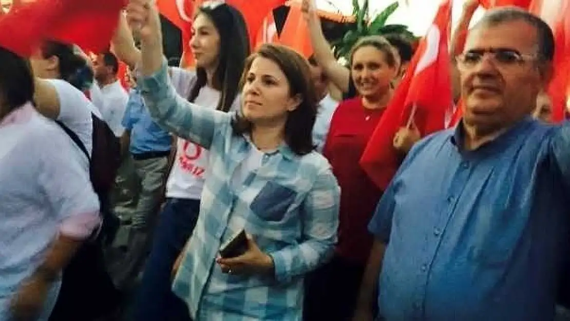 KAYMAKAM ÇALIK DEMOKRASİ YÜRÜYÜŞÜNE VE NÖBETİNE KATILDI