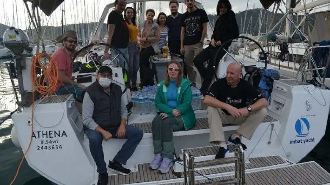 Kısıtlamayı ve yılbaşını teknelerinde geçirecekler