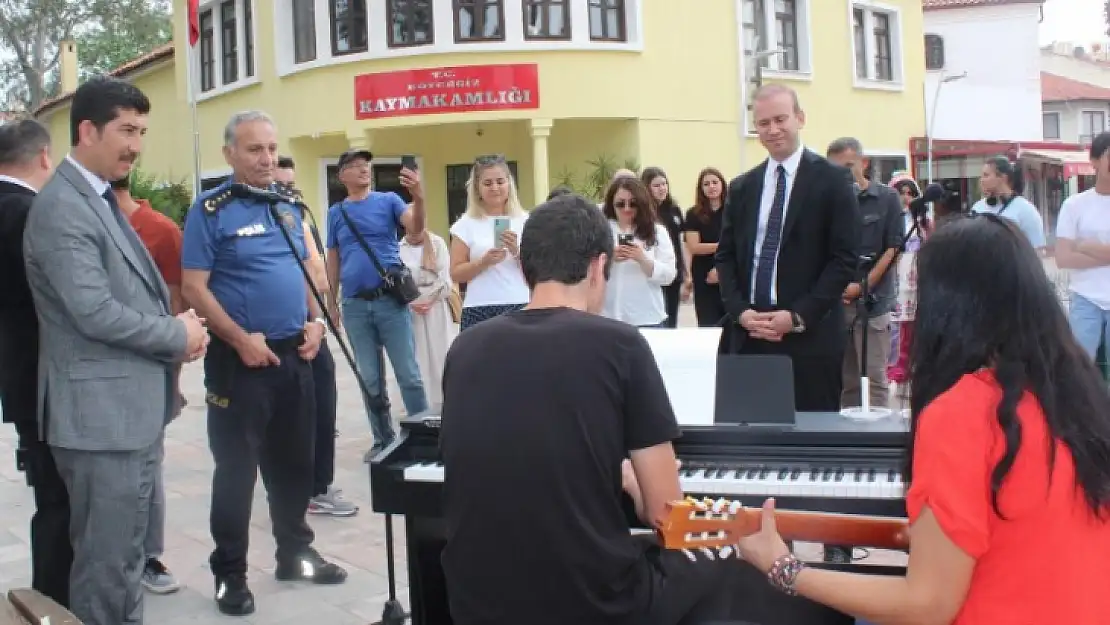 Köyceğiz'de bahar şenliği düzenlendi