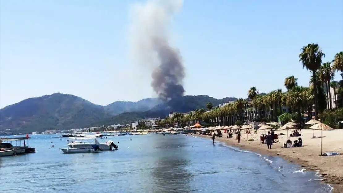 Marmaris'te korkutan yangın