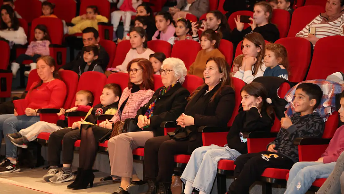 Marmarisli Minikler Pinokyo Oyunu İle Keyifli Anlar Yaşadı