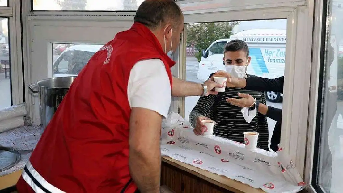 Menteşe Belediyesi'nden öğrencilere sabah çorbası