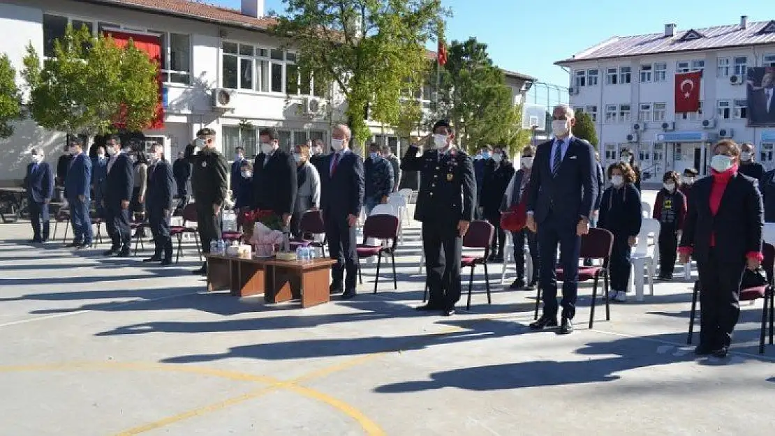 Milletimizin onurlu mücadelesini vurgulayan İstiklal Marşımızın 100. yılı