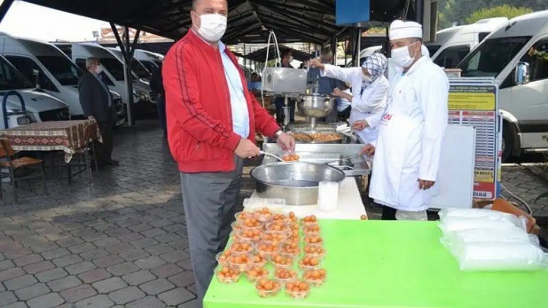 Minibüsçüler geleneksel lokma etkinliği gerçekleştirdi