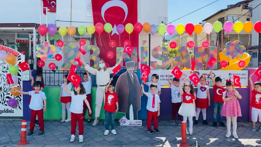 Minikler 23 Nisan'ı coşkuyla kutladı